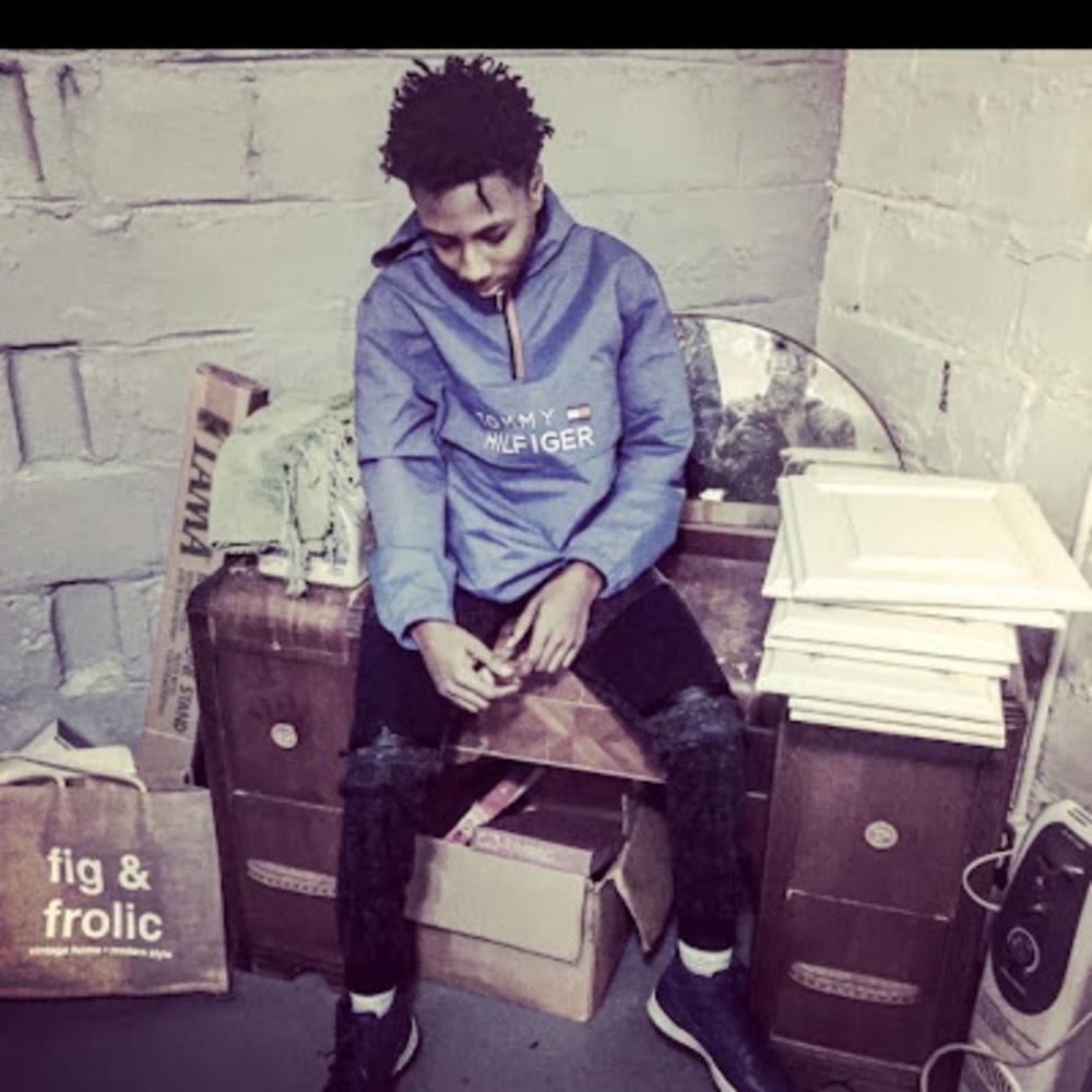 Meet your Posher, Sheneed